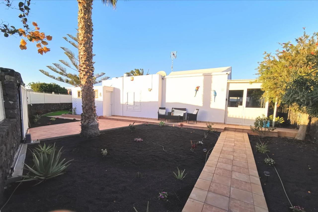 Villa Oliveira By Buenavilla Puerto del Carmen  Bagian luar foto